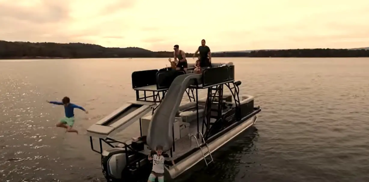 Pontoon Boats with Slides (5 Best Double Deckers) Pontooners