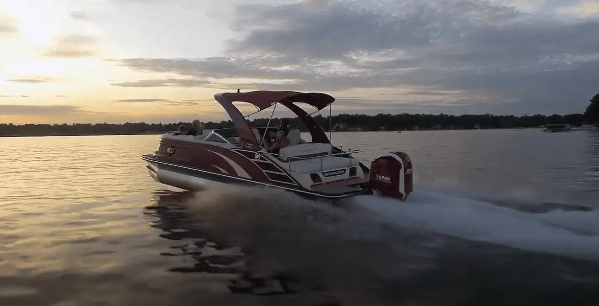 how fast can a pontoon boat go
