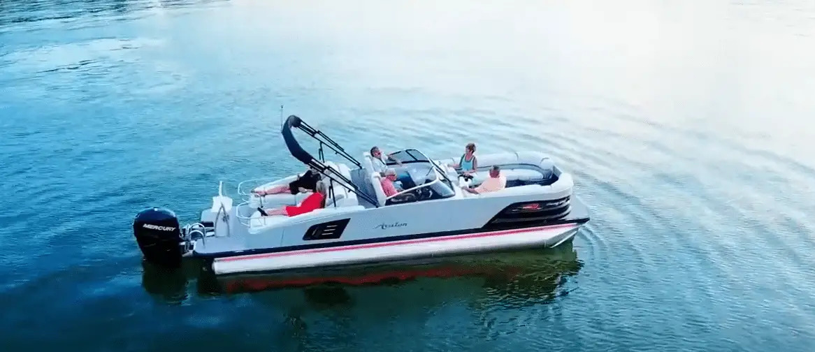 can a pontoon boat flip