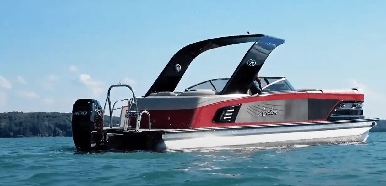 Can a Pontoon Boat Sink or Flip? All You Need to Know Pontooners