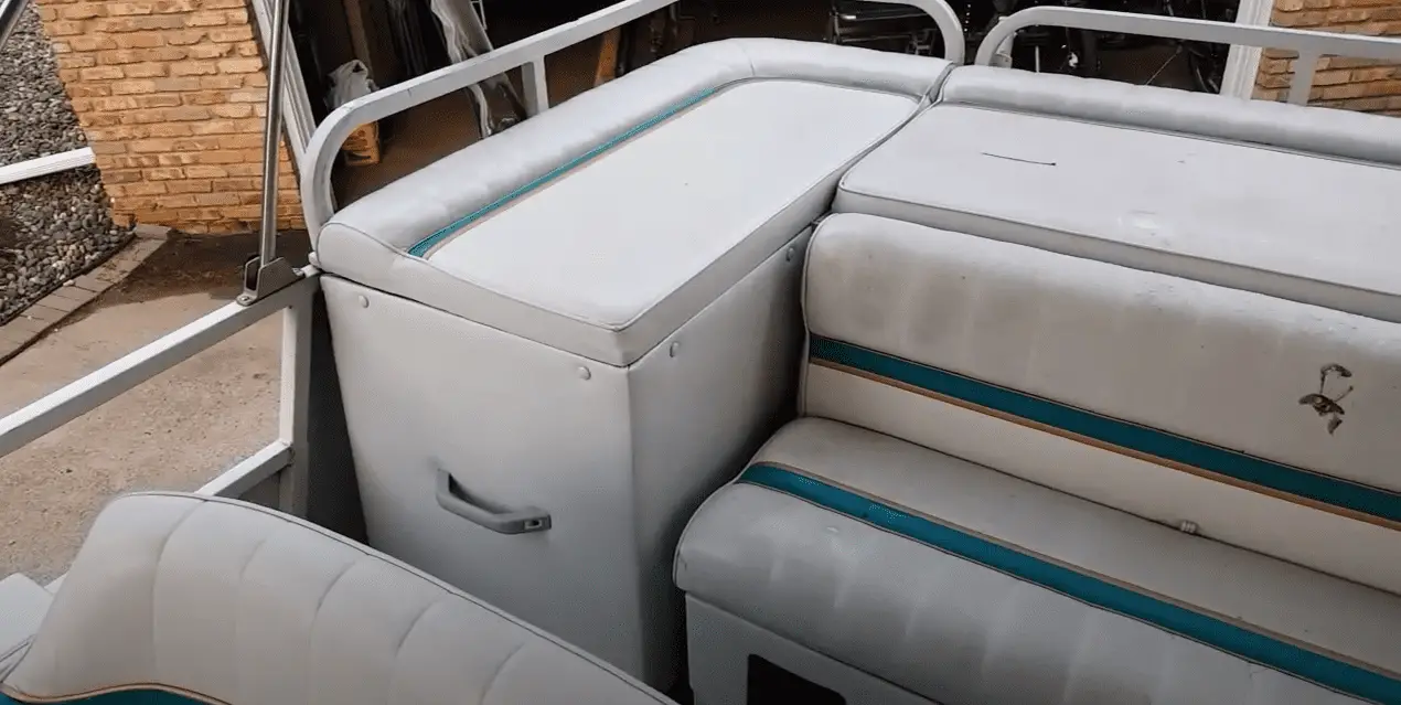 Homemade Vinyl Cleaner for Boat Seats Ingredients Needed Pontooners