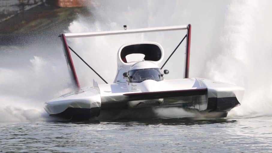 Hydroplane Boat Speed How Fast Do Hydroplane Boats Go? Pontooners