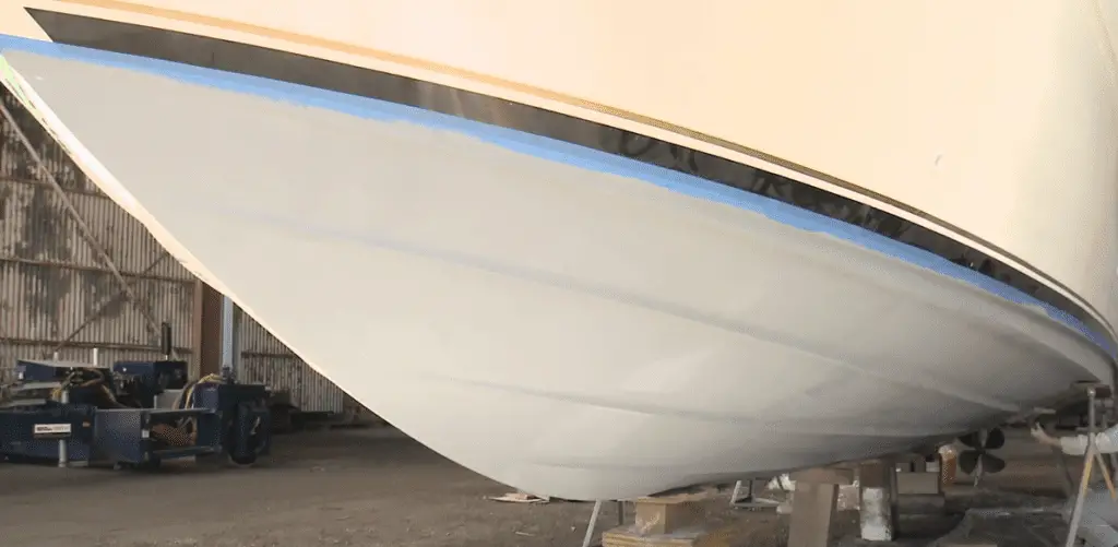 how to paint a fiberglass boat