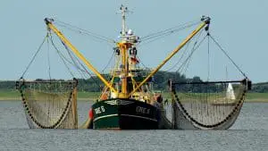 how much does a shrimp boat cost
