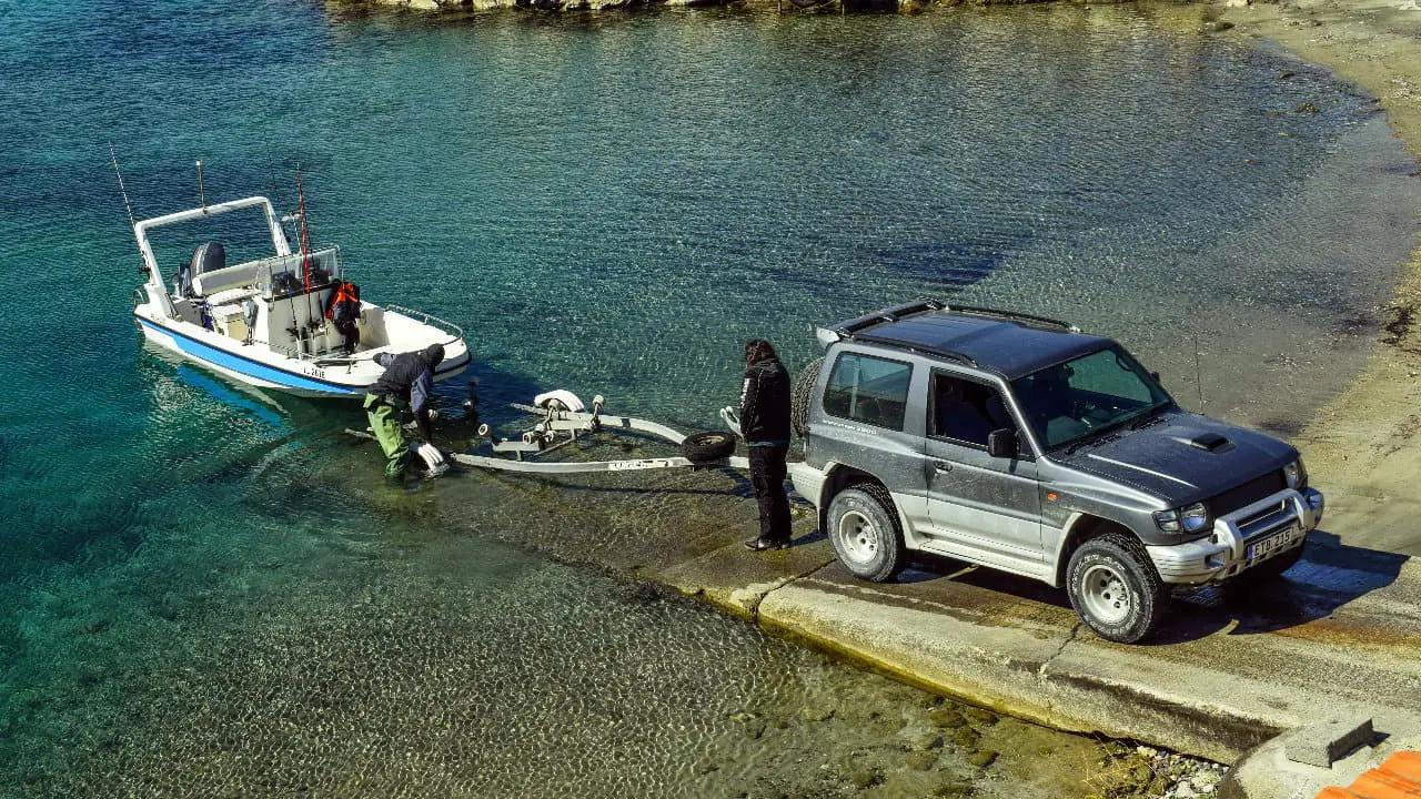 tips on backing a boat trailer tips on backing a boat trailer