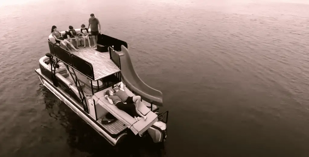 family pontoon boats