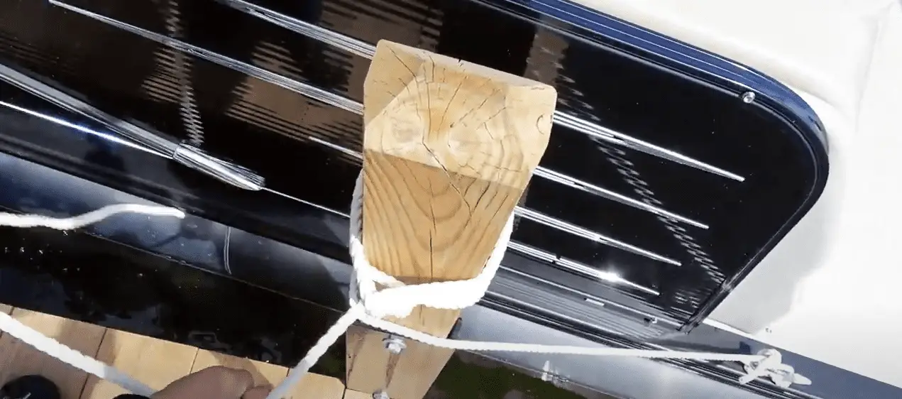 How to Polish Pontoons & Take the Scuff off Your Boat Pontooners