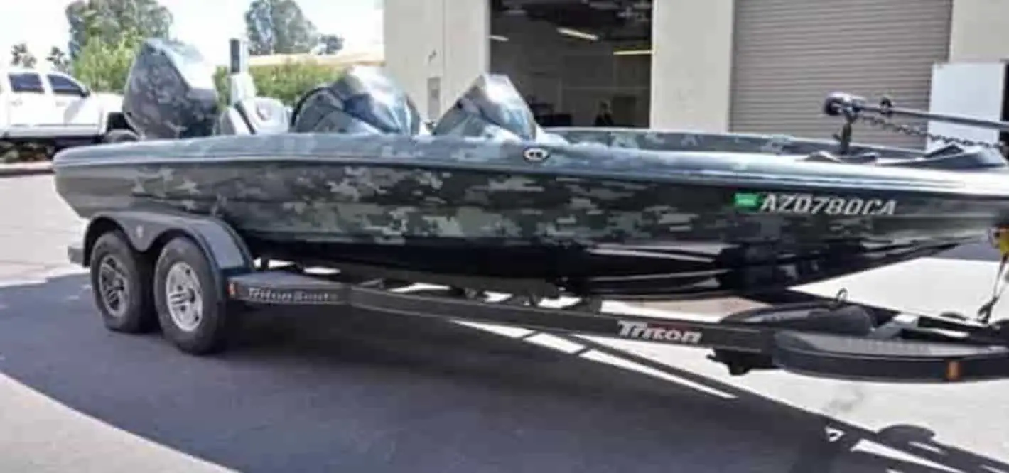 Digital Camo by Graphic Boat Wraps Digital Camo by Graphic Boat Wraps