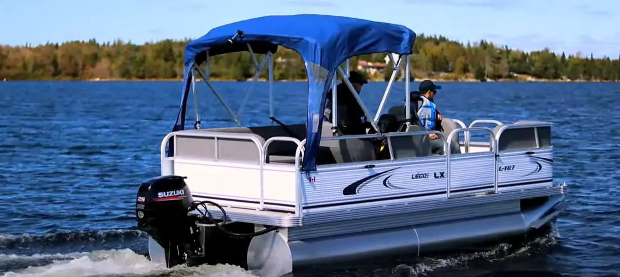 advantages of small pontoon boats advantages of small pontoon boats