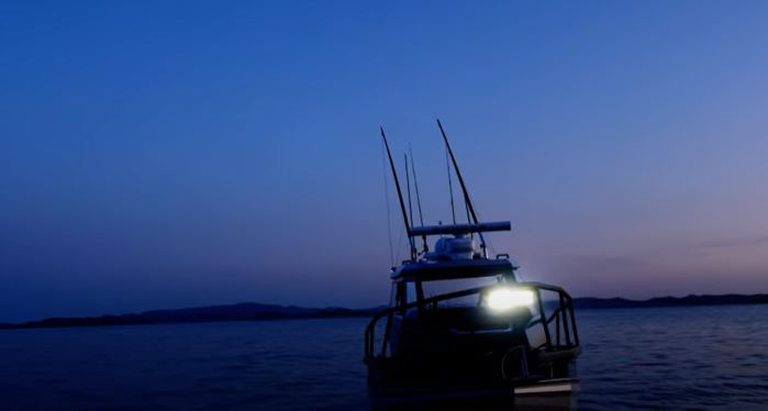 best boat spotlights