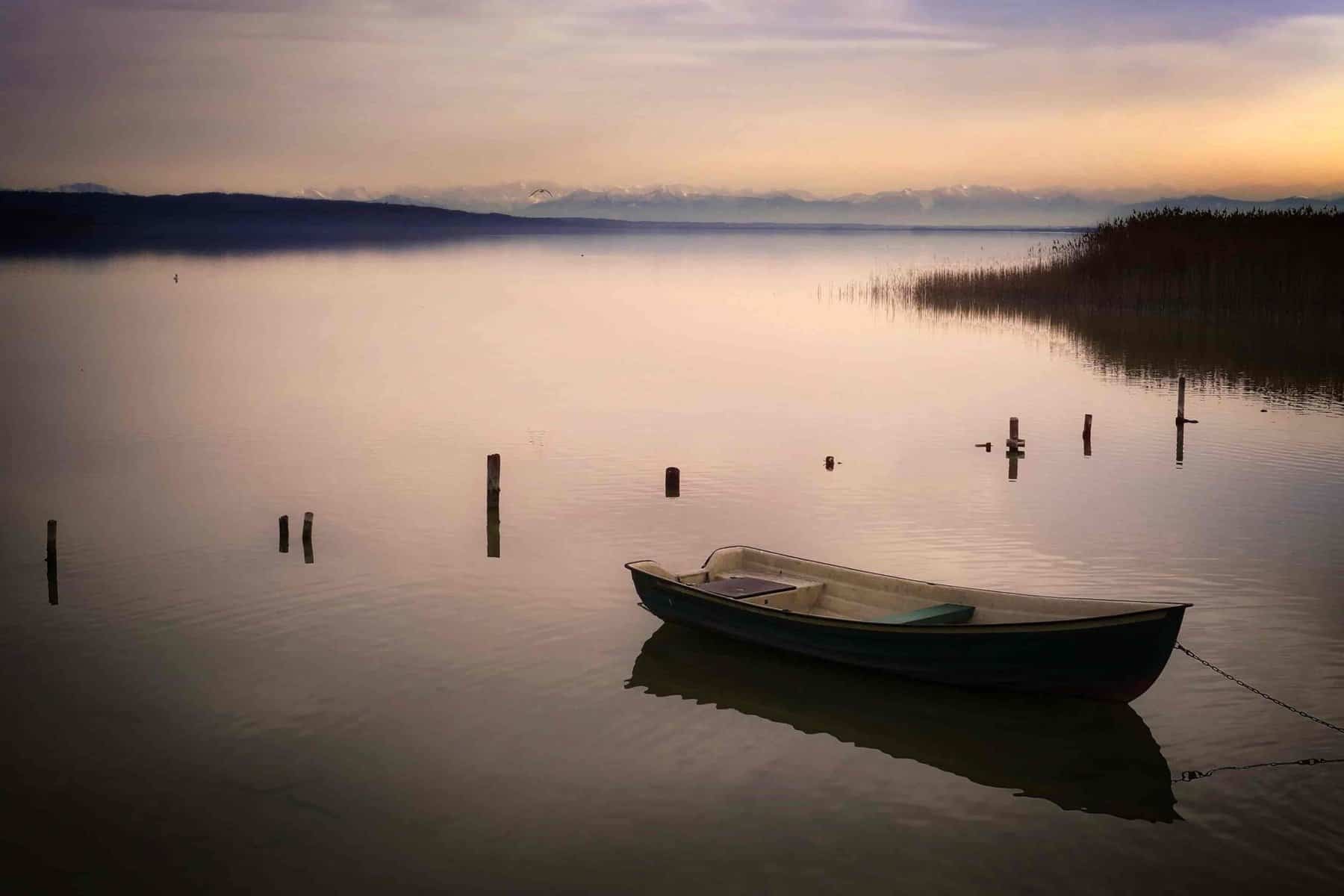 How to Register a Jon Boat With No Title (Each State) Pontooners